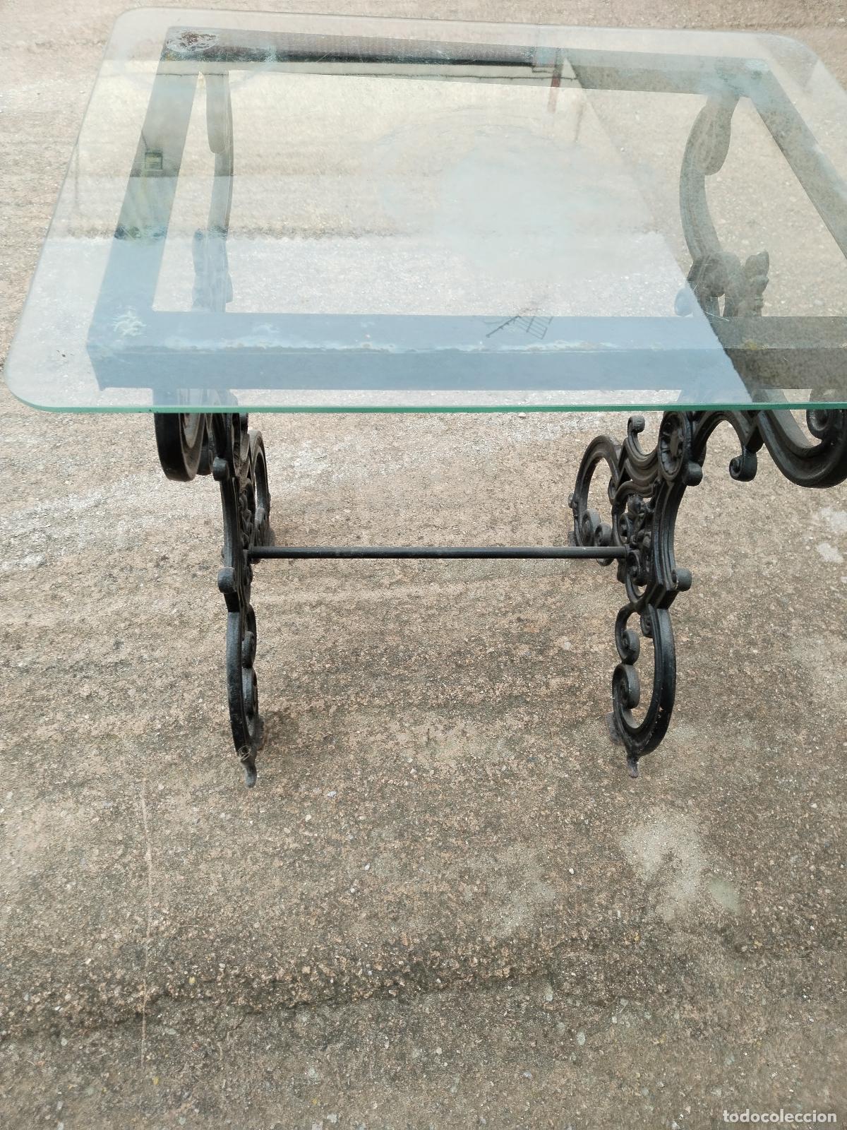 Antig&uuml;edades: mesa de hierro fundido - Foto 5