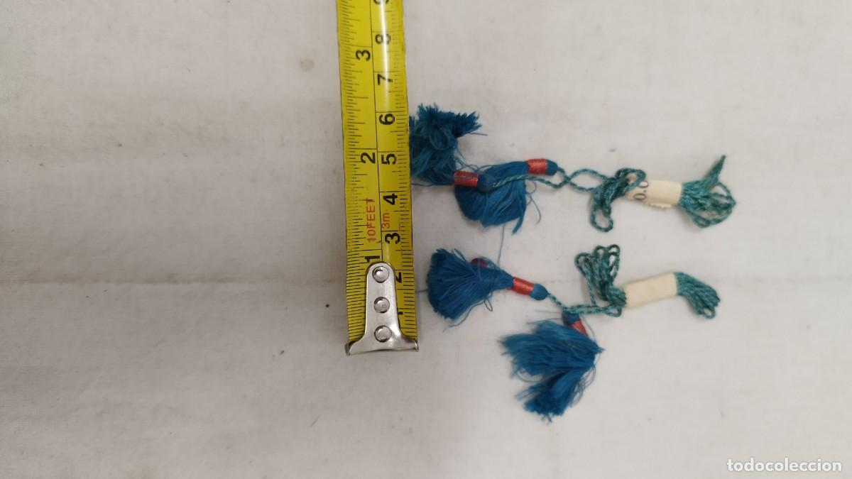 Antig&uuml;edades: 2 Antiguas peque&ntilde;as borlas - Foto 7