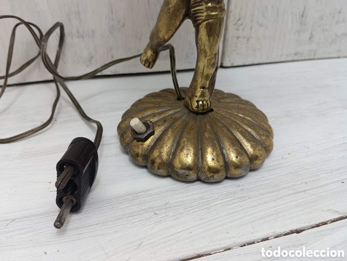 Antig&uuml;edades: Antigua L&aacute;mpara de Mesa Lat&oacute;n Querub&iacute;n. - Foto 6