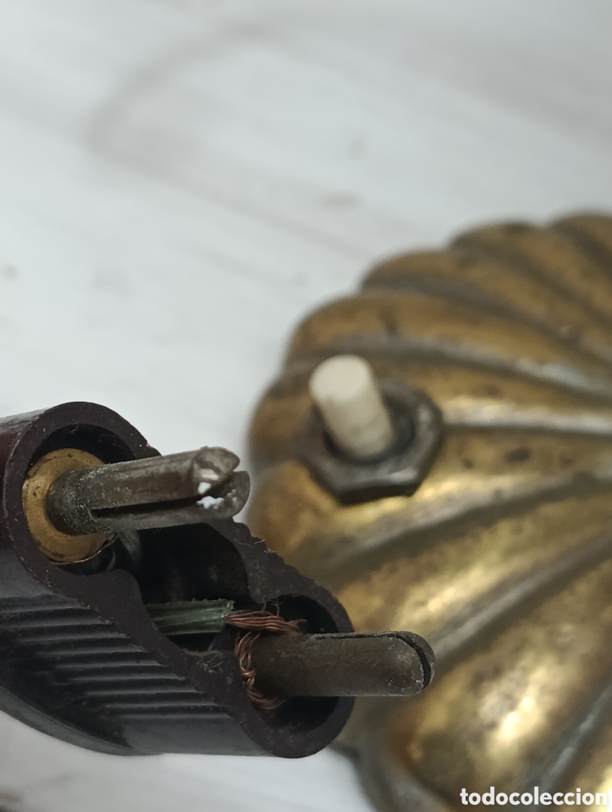 Antig&uuml;edades: Antigua L&aacute;mpara de Mesa Lat&oacute;n Querub&iacute;n. - Foto 14