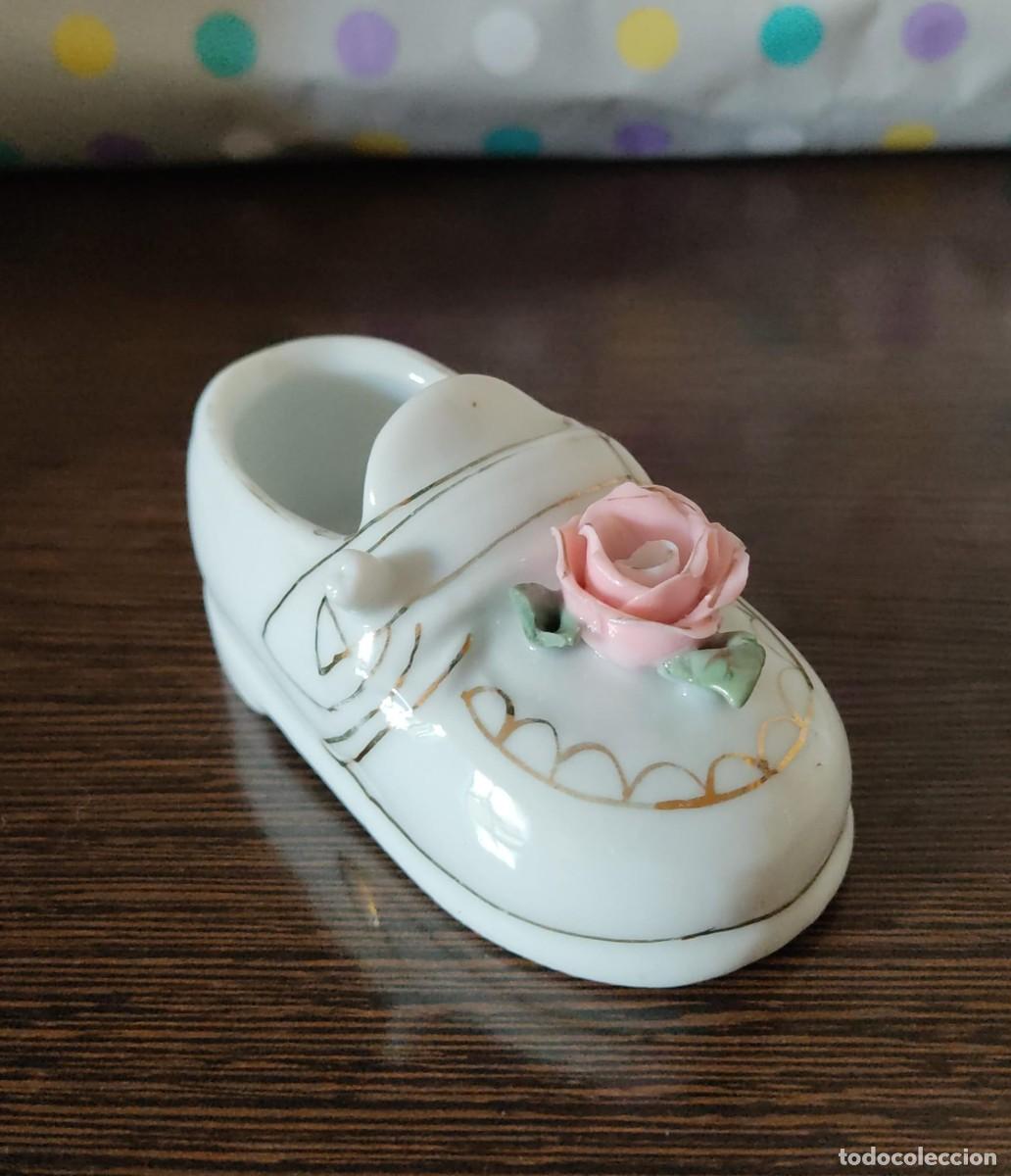 Antiques: FIGURA DE PORCELANA.
