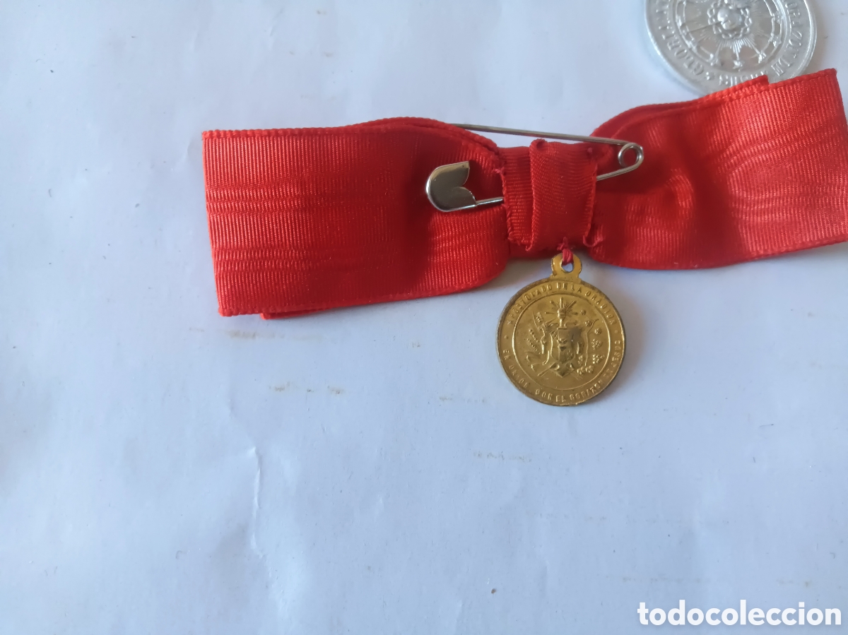 Antig&uuml;edades: Lote de medallas religiosas - Foto 3