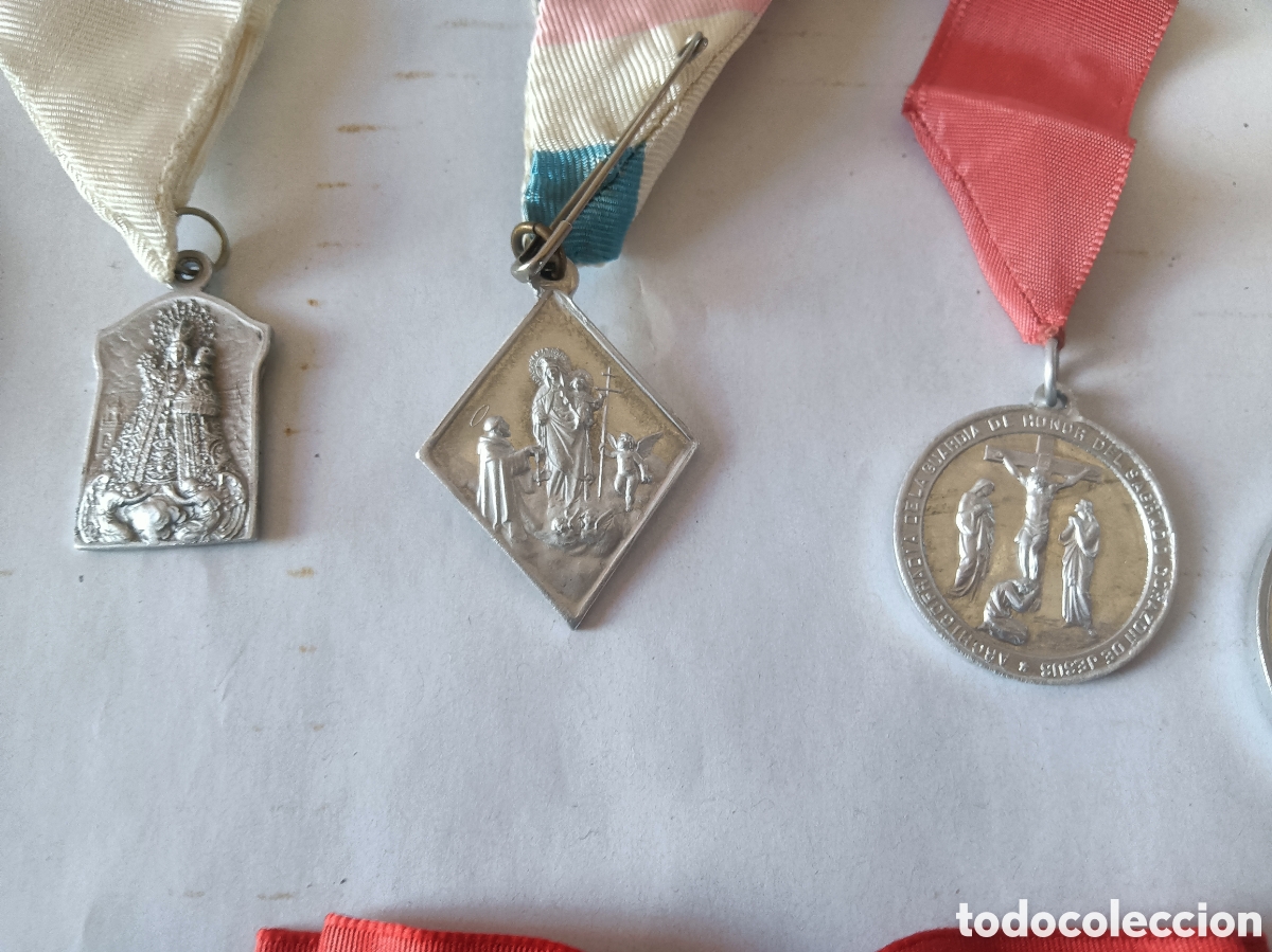Antig&uuml;edades: Lote de medallas religiosas - Foto 7