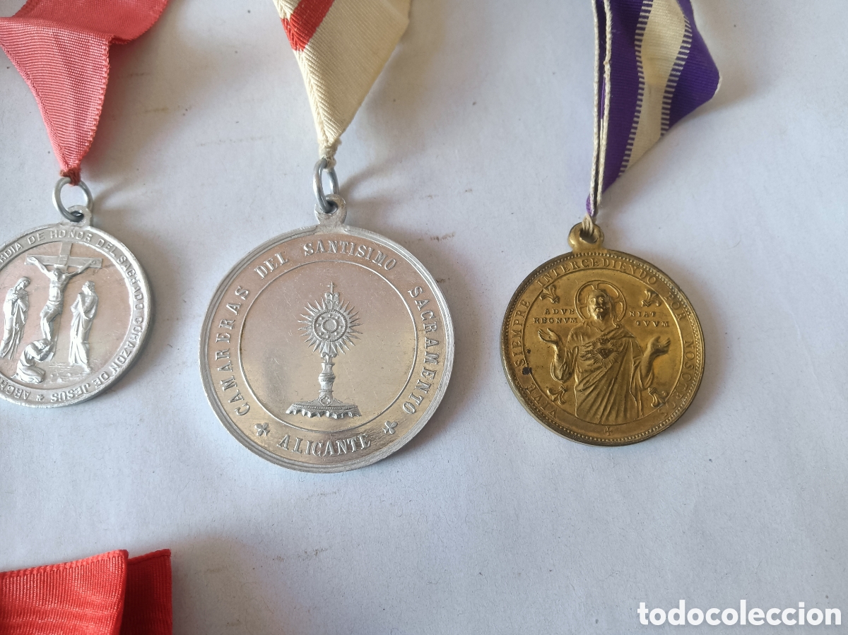 Antig&uuml;edades: Lote de medallas religiosas - Foto 11