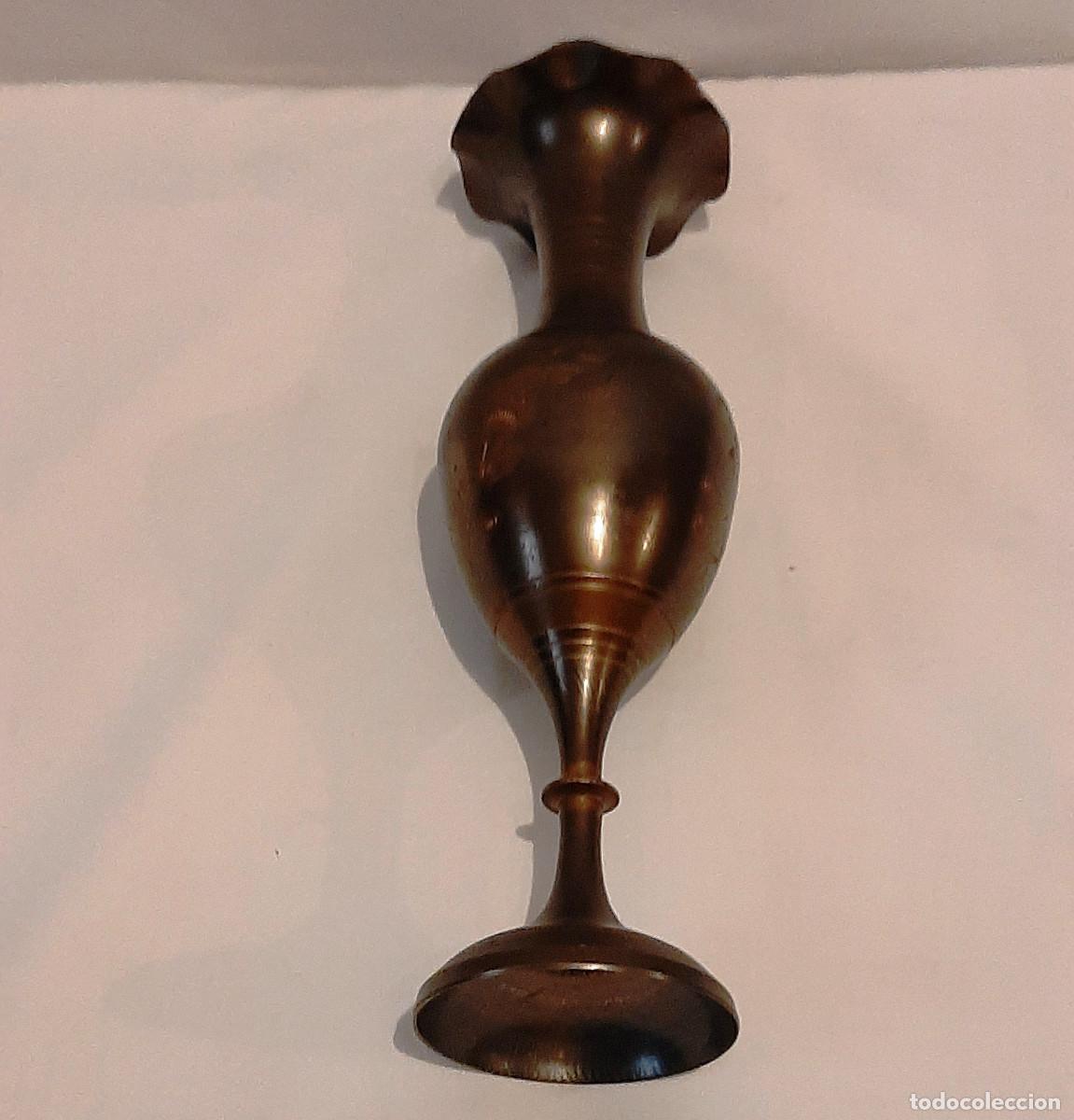 Antig&uuml;edades: Jarr&oacute;n de bronce labrado - Foto 4