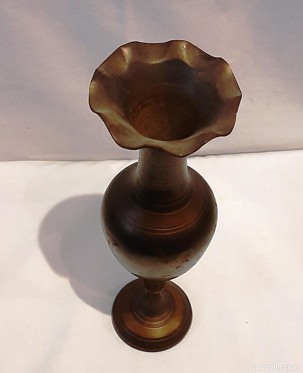 Antig&uuml;edades: Jarr&oacute;n de bronce labrado - Foto 6