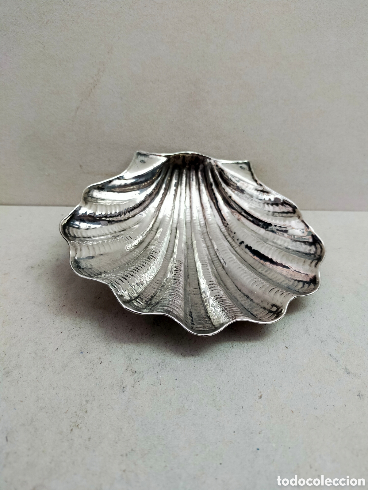 Antig&uuml;edades: CONCHA DE BAUTISMO EN PLATA. - Foto 2