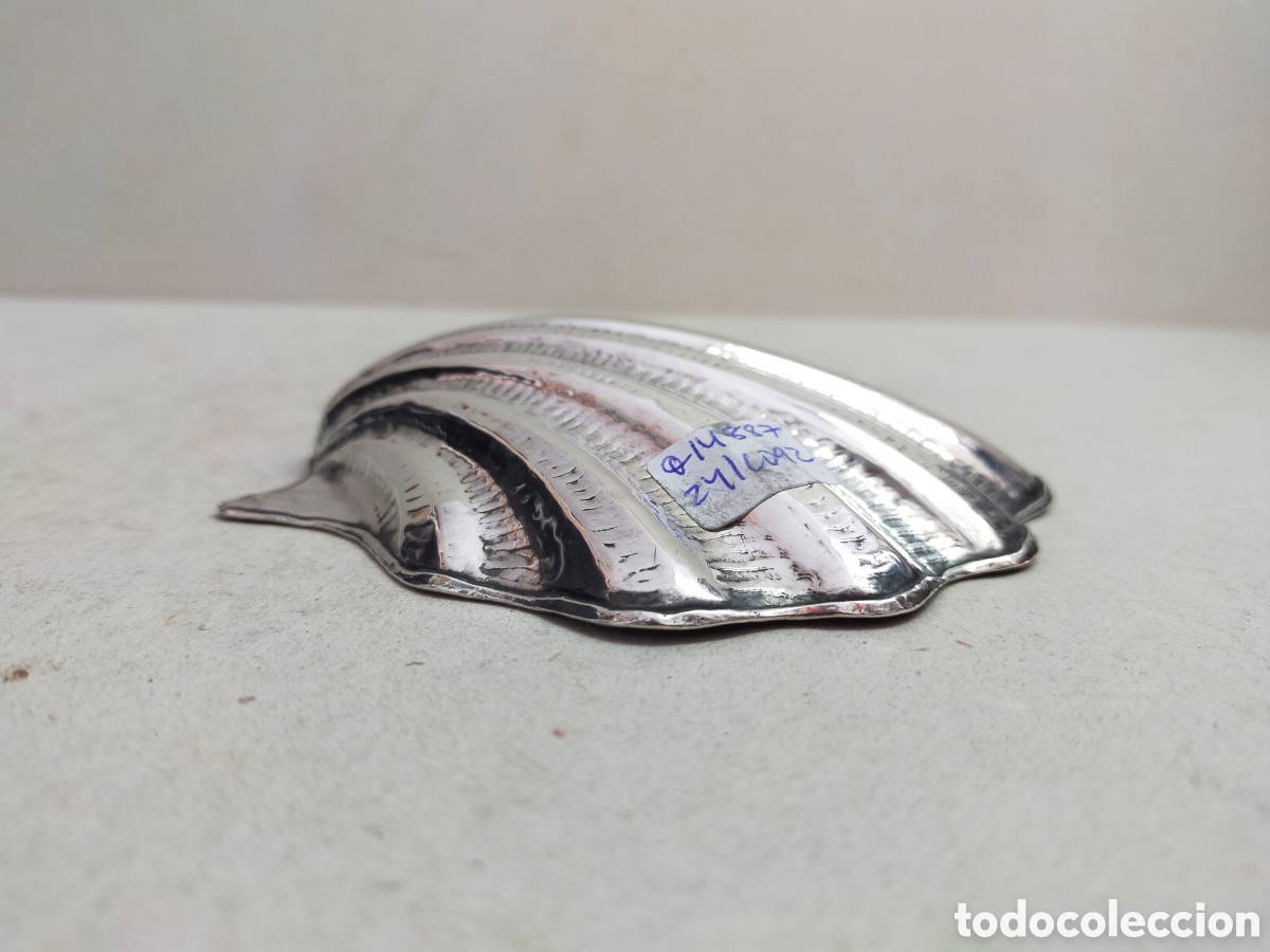 Antig&uuml;edades: CONCHA DE BAUTISMO EN PLATA. - Foto 5