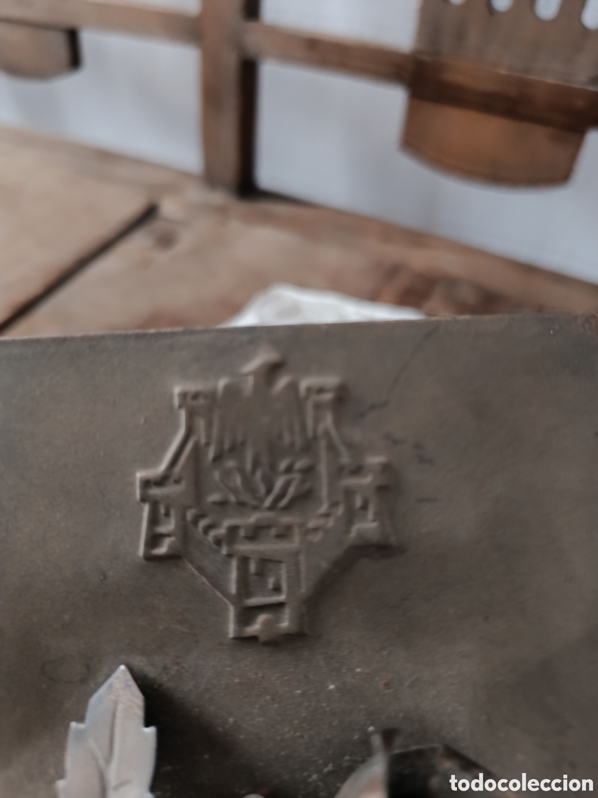 Antig&uuml;edades: Caja lata - Foto 2