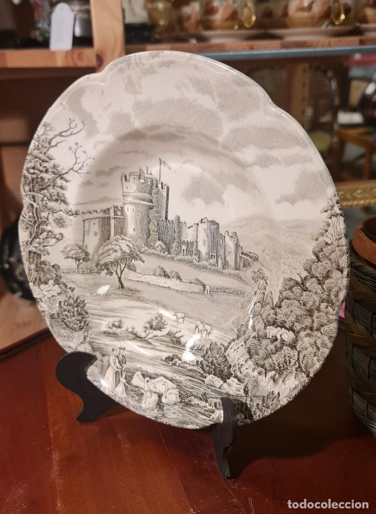 Antig&uuml;edades: Plato hondo Castle Story - Foto 2