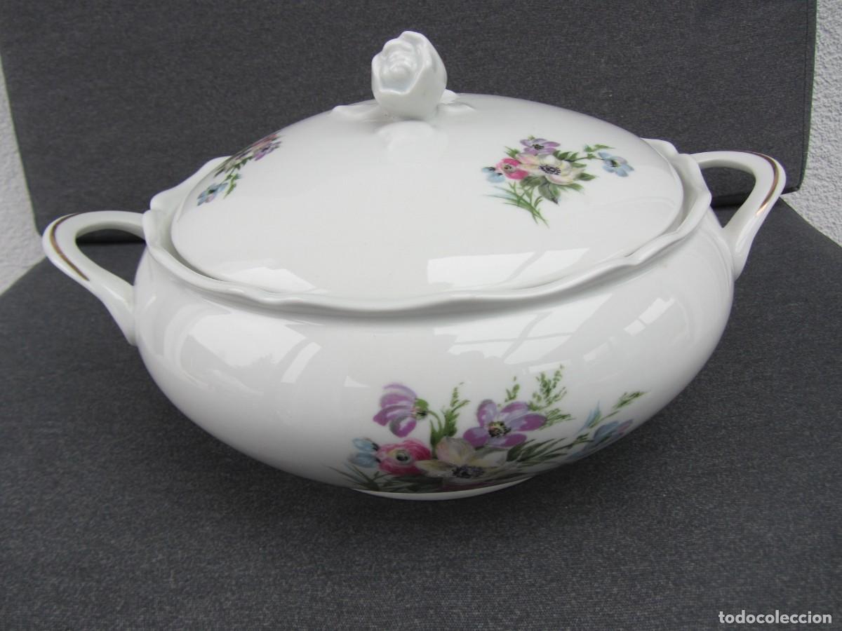 Antig&uuml;edades: Sopera porcelana Francesa - Foto 1