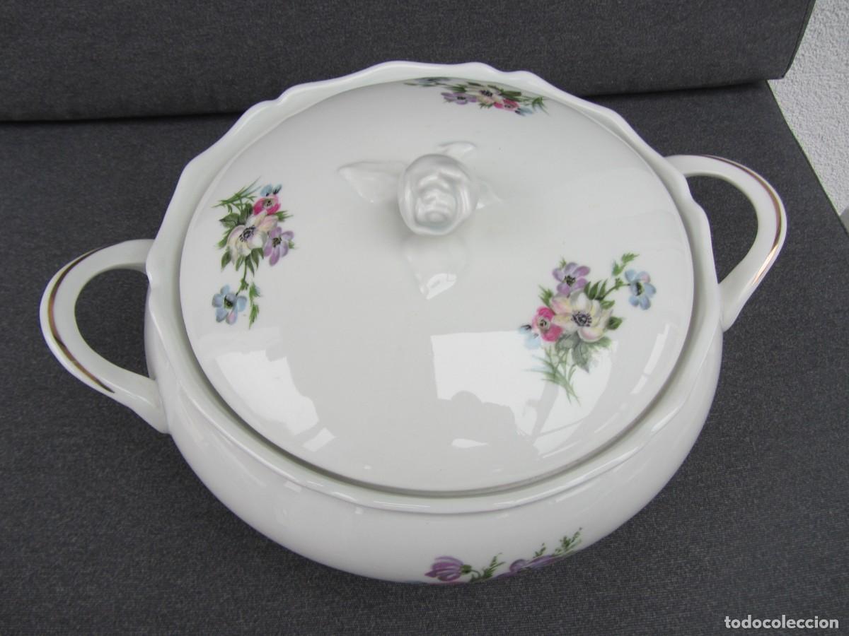 Antig&uuml;edades: Sopera porcelana Francesa - Foto 2