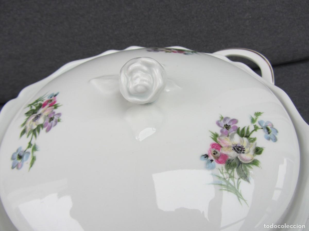 Antig&uuml;edades: Sopera porcelana Francesa - Foto 7