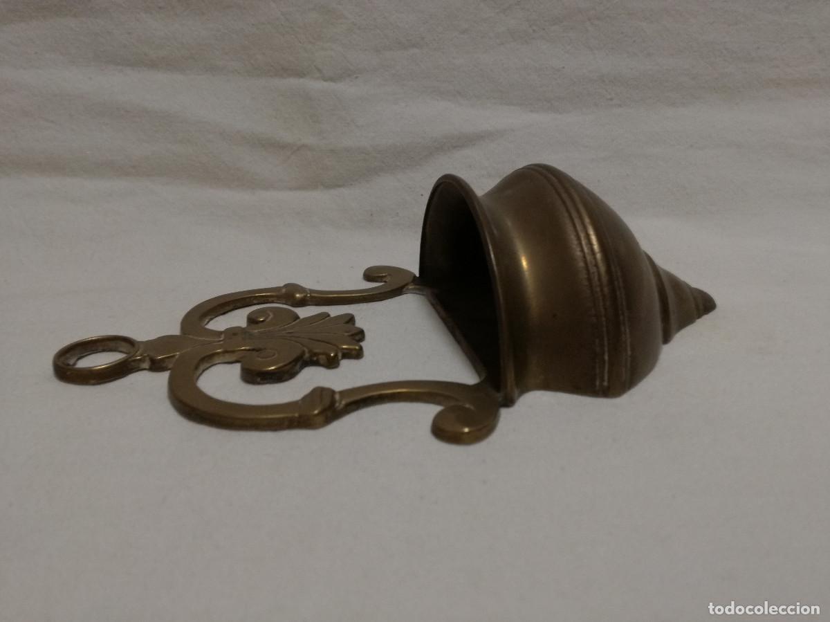 Antig&uuml;edades: ANTIGUA BENDITERA DECORATIVA DE BRONCE / LATON - Foto 7
