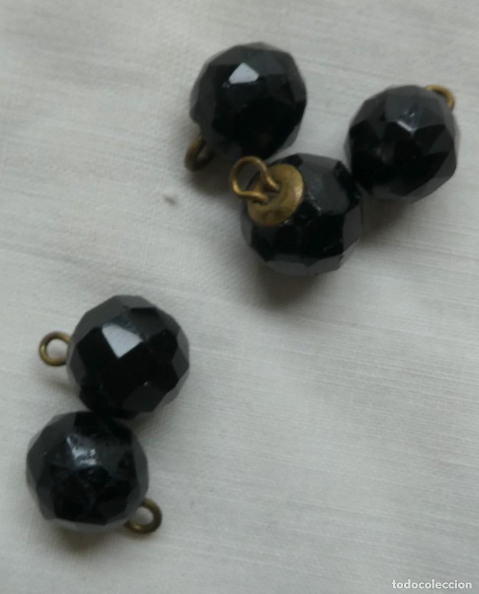Antig&uuml;edades: OCHO BOTONES DE CRISTAL S.XIX - Foto 1