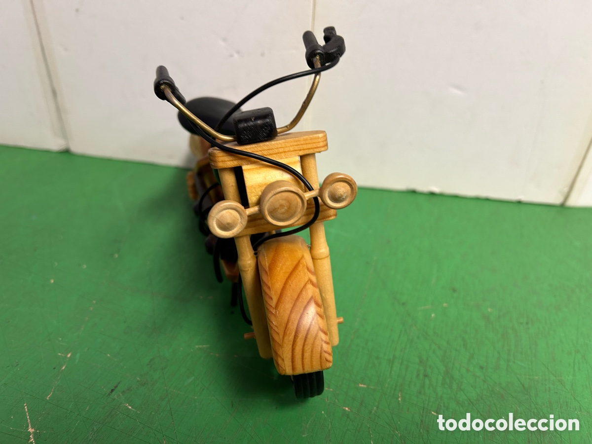 Antig&uuml;edades: MOTO DE MADERA DECORACI&Oacute;N - Foto 2