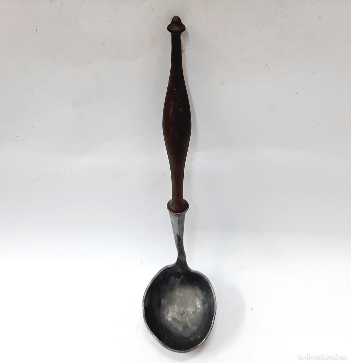 Antig&uuml;edades: Cuchar&oacute;n de peltre antiguo(7.5) - Foto 2