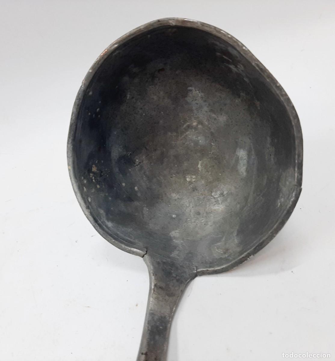 Antig&uuml;edades: Cuchar&oacute;n de peltre antiguo(7.5) - Foto 6