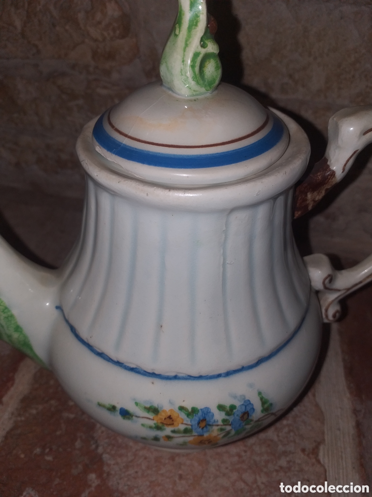 Antig&uuml;edades: Tetera porcelana y jarrita - Foto 5