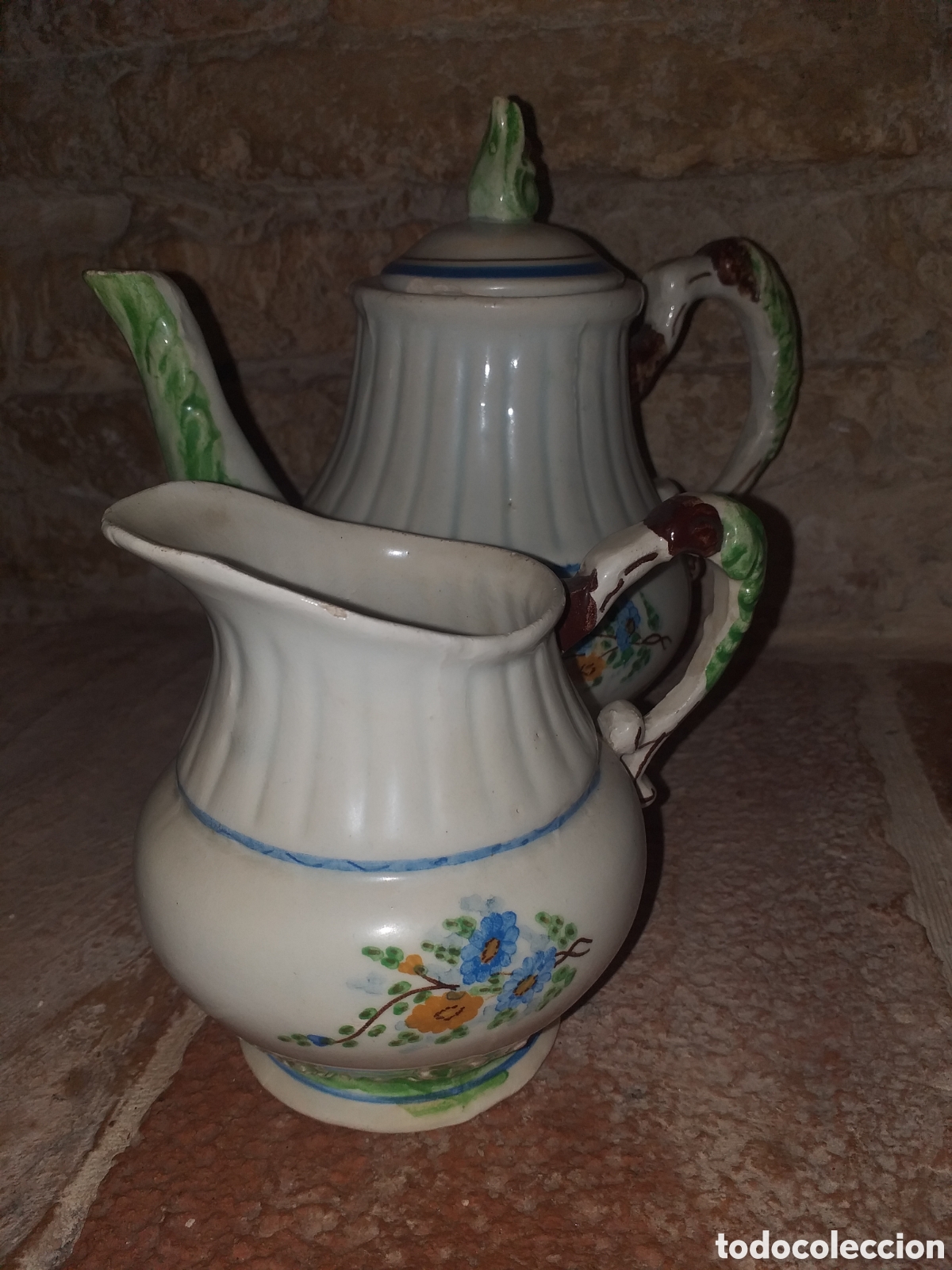 Antig&uuml;edades: Tetera porcelana y jarrita - Foto 8
