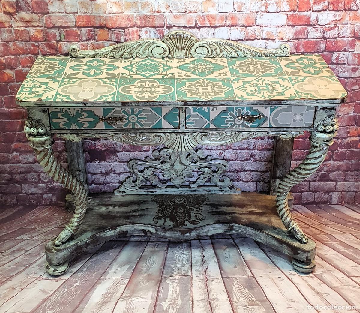Antig&uuml;edades: Consola antigua decorada a mano - Foto 3