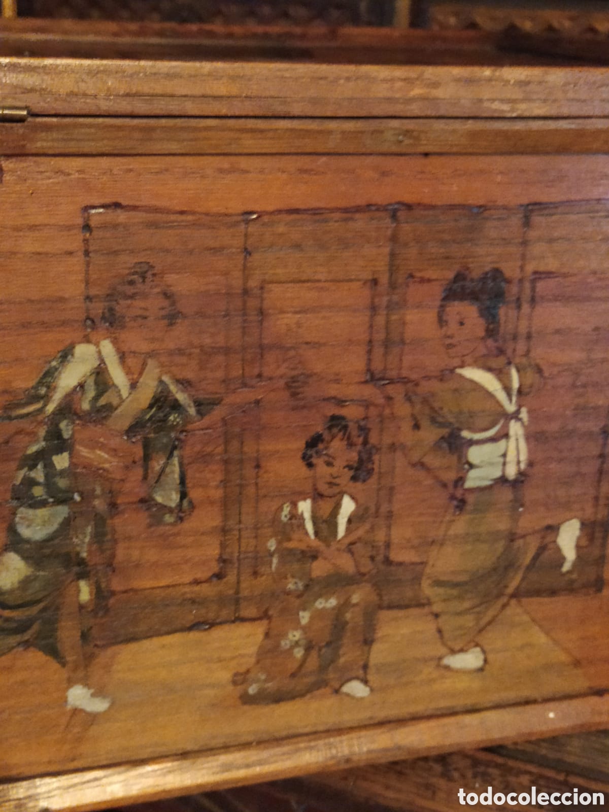 Antig&uuml;edades: Caja madera oriental - Foto 1