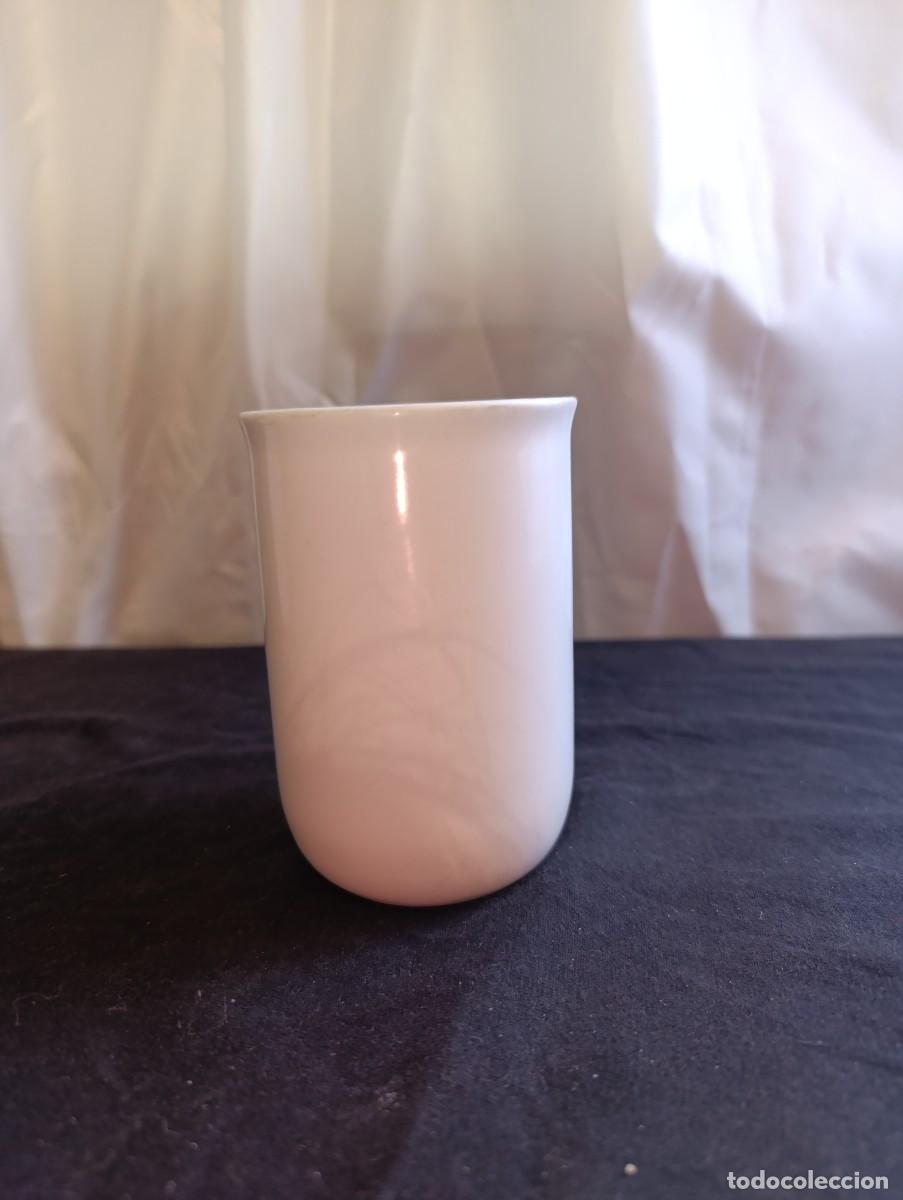 Antig&uuml;edades: lote de tazas de desayuno - Foto 18