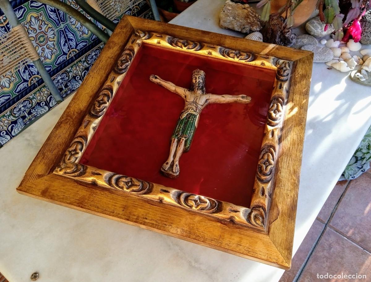 Antig&uuml;edades: Cuadro de Cristo crucificado - Foto 1
