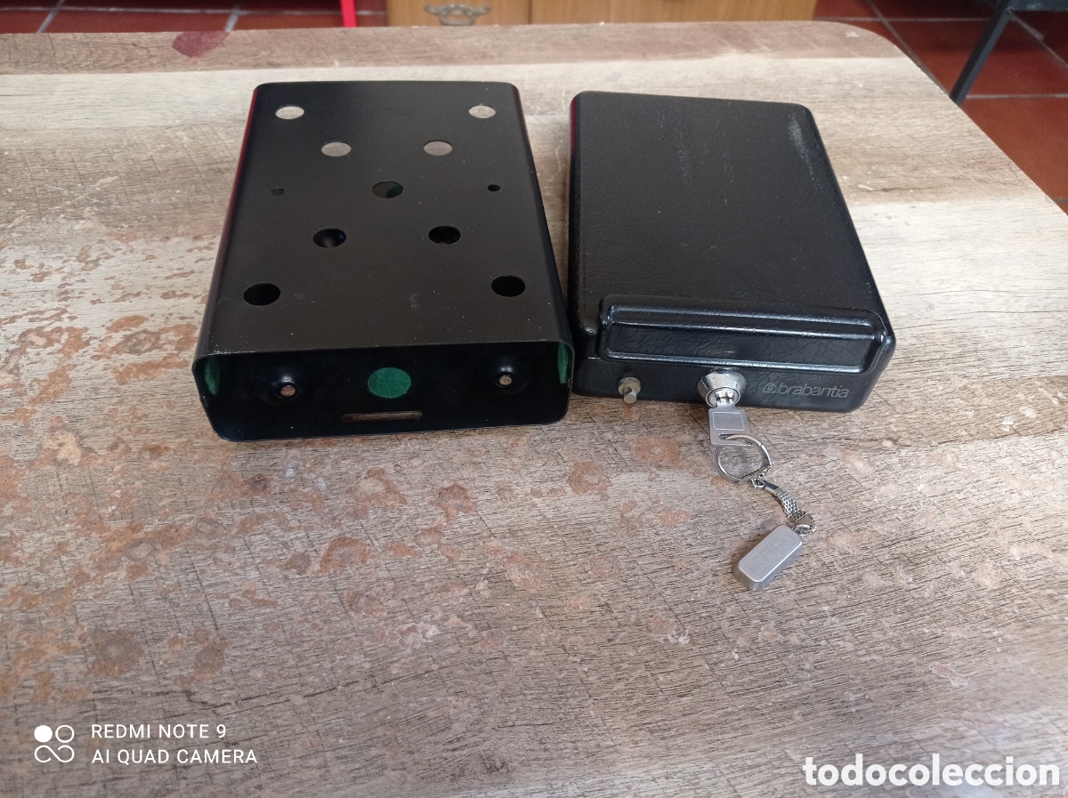Antig&uuml;edades: Caja de seguridad brabantia - Foto 1