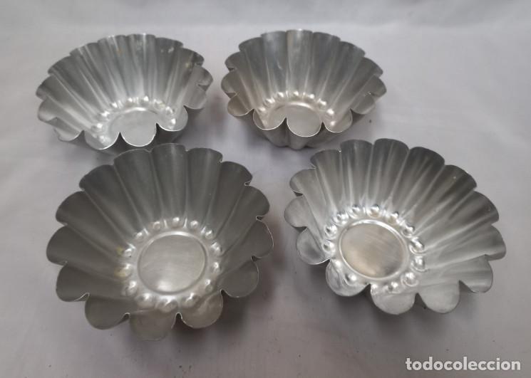 Antig&uuml;edades: JUEGO DE MOLDES PARA FLANES - Foto 1