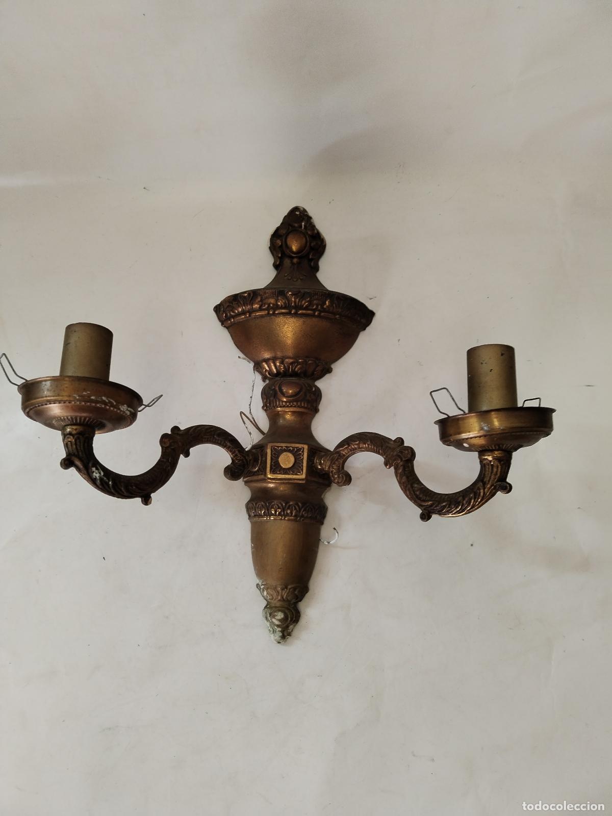 Antig&uuml;edades: aplique candelabro de bronce - Foto 4