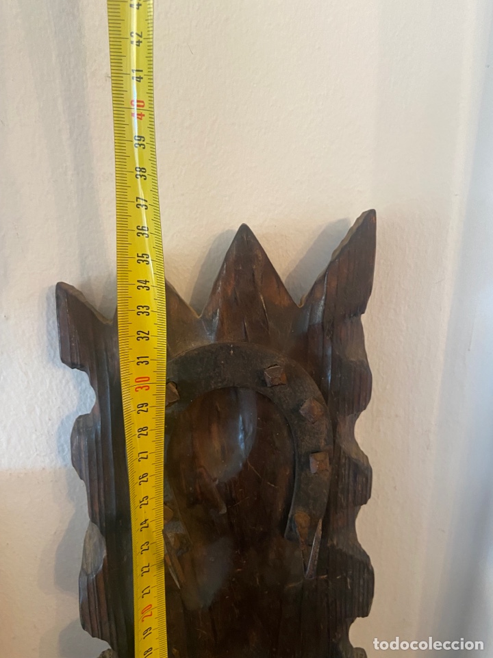 Antig&uuml;edades: Perchero antiguo madera y herradura - Foto 3