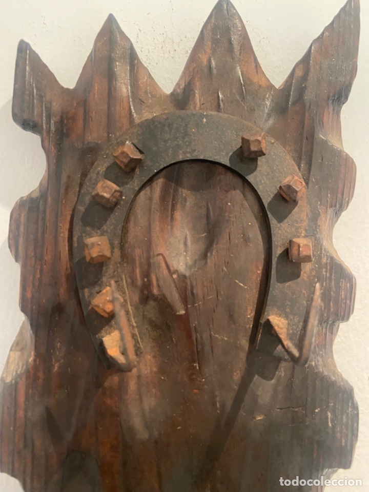 Antig&uuml;edades: Perchero antiguo madera y herradura - Foto 8