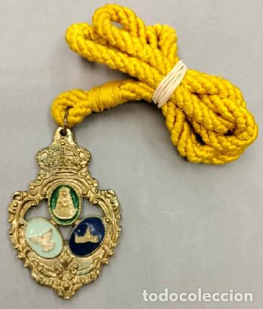 Antig&uuml;edades: RECUERDO DEL ROC&Iacute;O CON CORD&Oacute;N MEDALLA-1412 - Foto 1