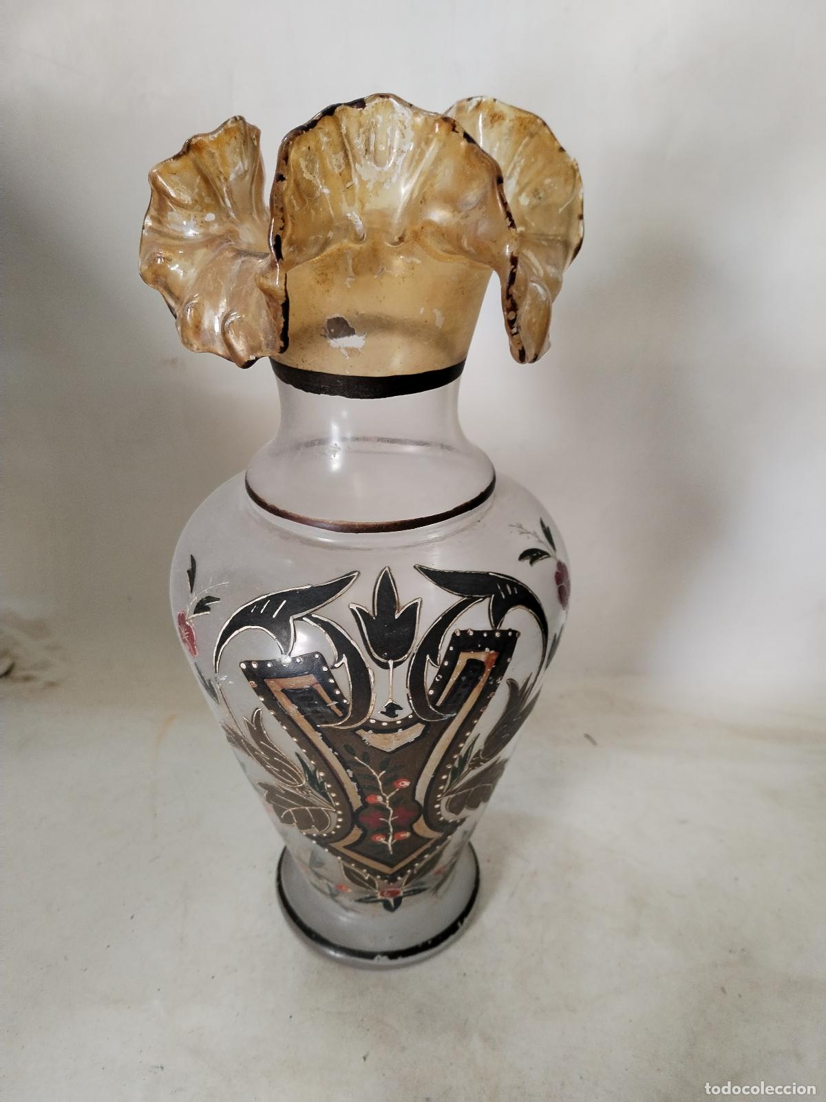 Antig&uuml;edades: antiguo jarron de cristal - Foto 2