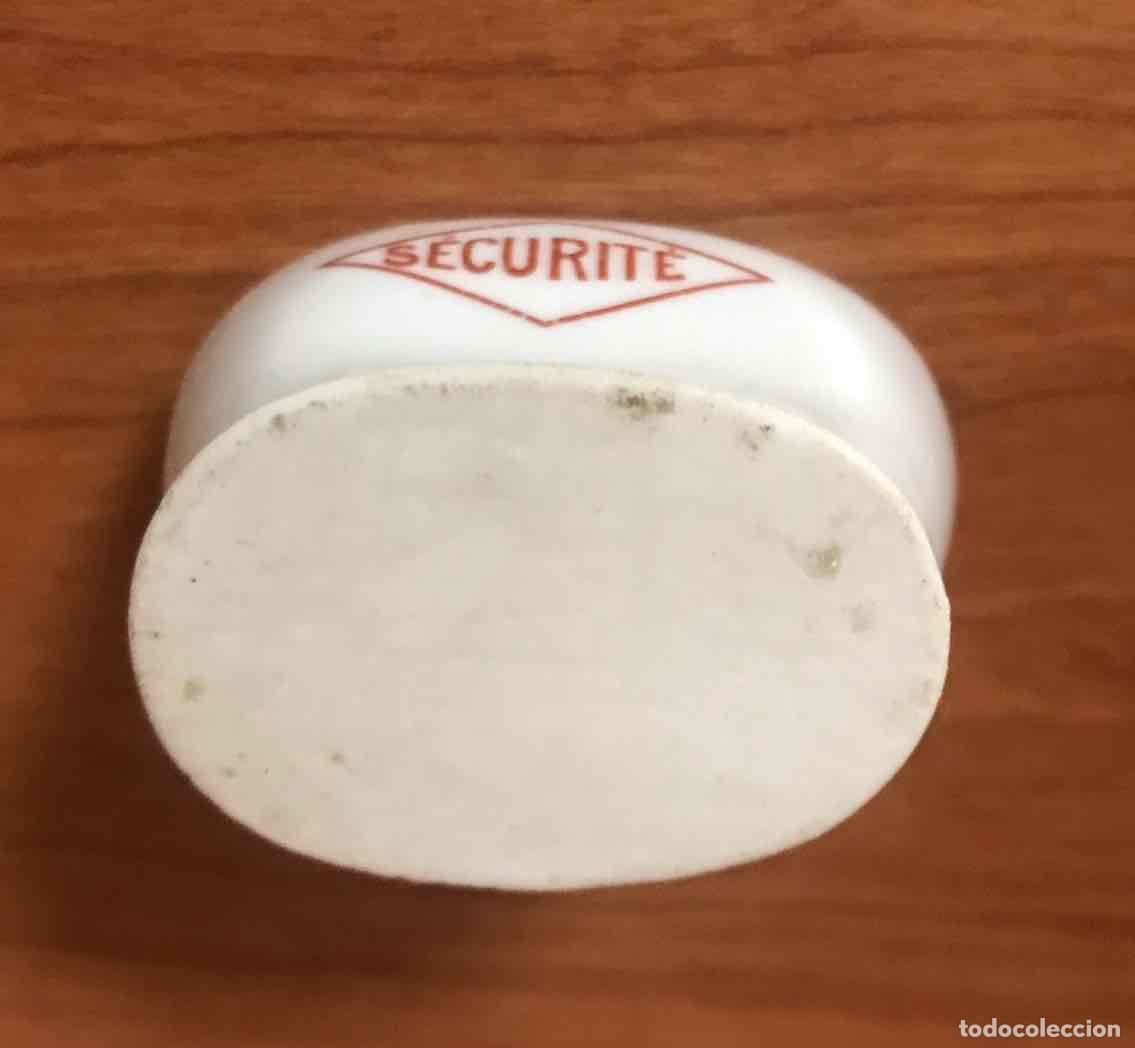 Antig&uuml;edades: VASITO EN PORCELANA MARCA SECURITE - Foto 3