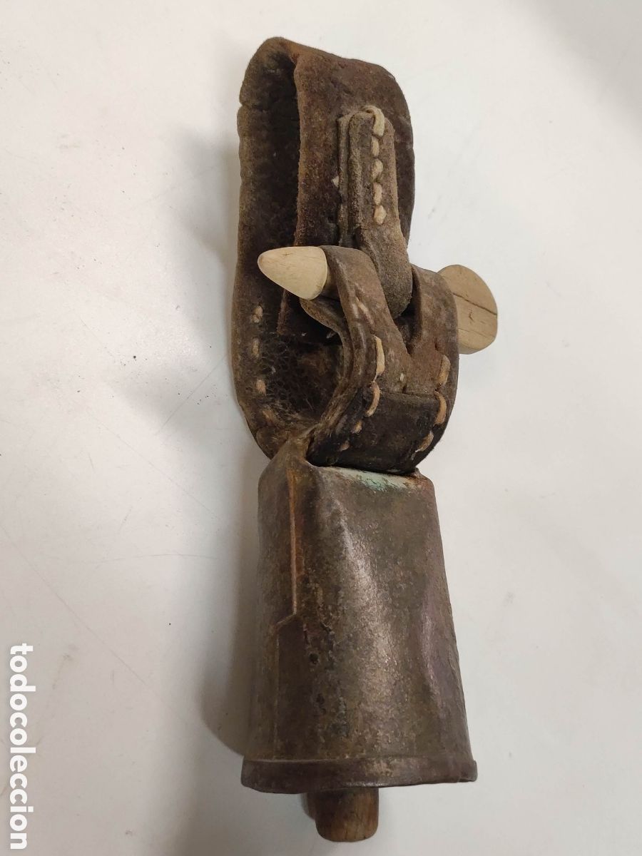 Antig&uuml;edades: Antiguo cencerro pastoril - Foto 4