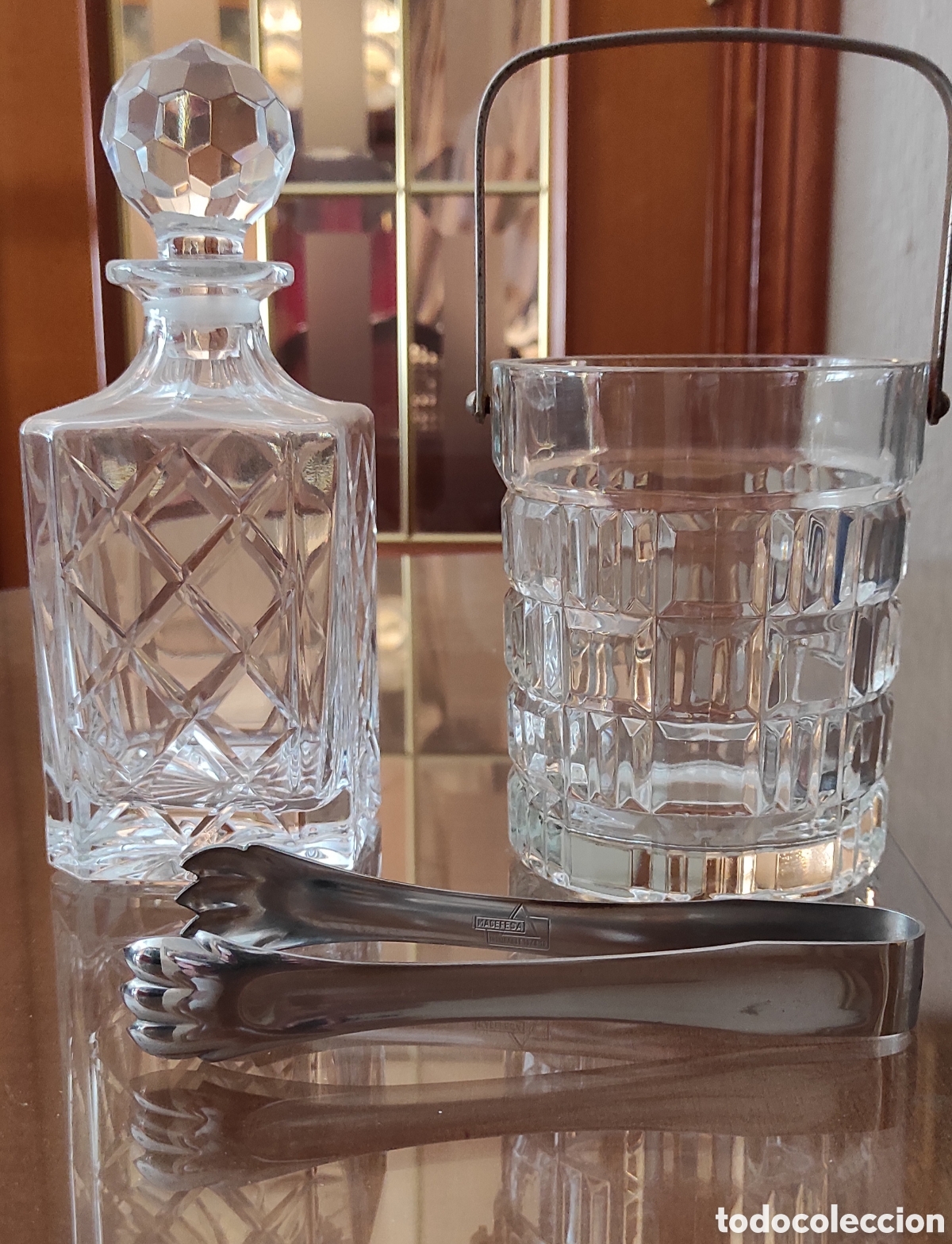 Antig&uuml;edades: Botella decantadora whisky de cristal y cubitera - Foto 2