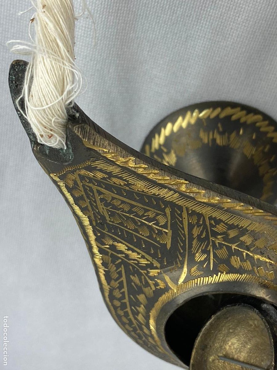 Antig&uuml;edades: lamparilla ed bronce , candil de aceite, lucerna. - Foto 6