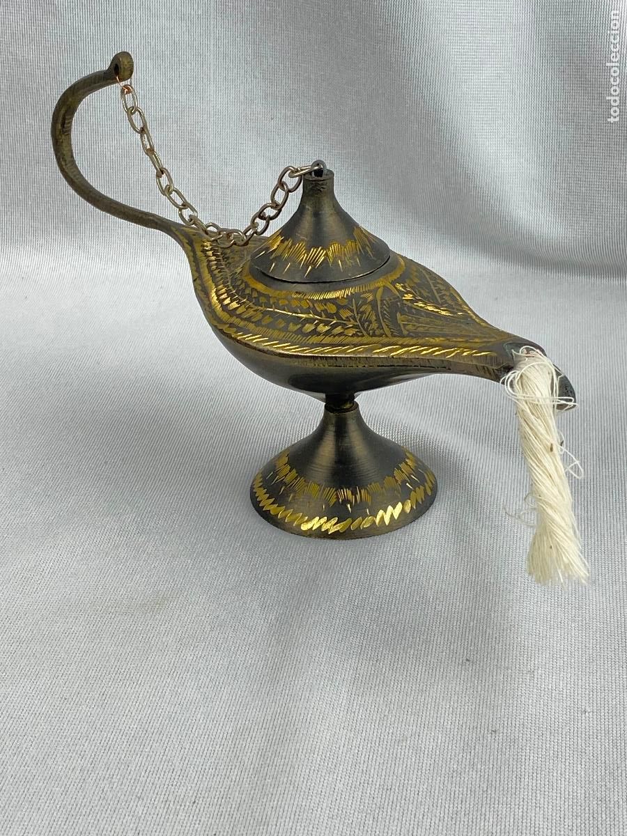 Antig&uuml;edades: lamparilla ed bronce , candil de aceite, lucerna. - Foto 1