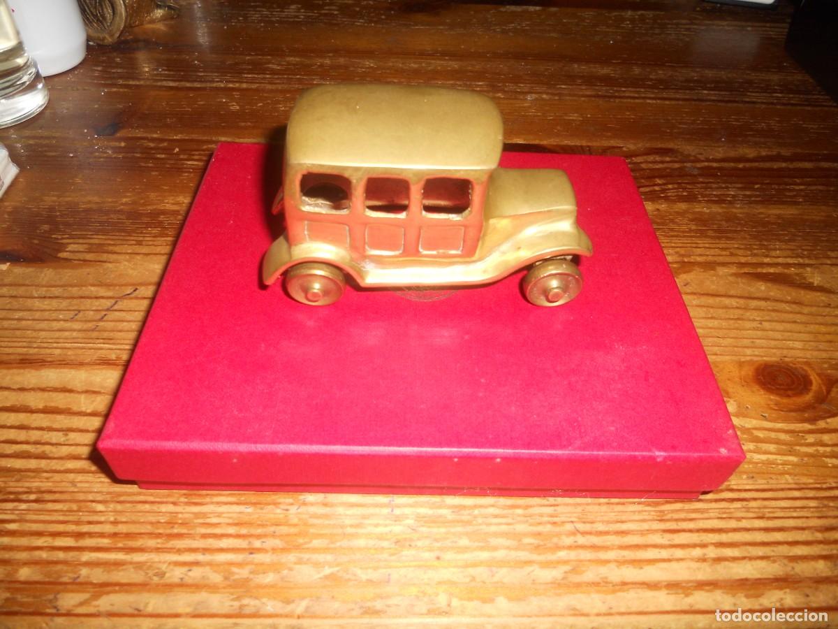 Antig&uuml;edades: ANTIGUO COCHE DE BRONCE - Foto 6