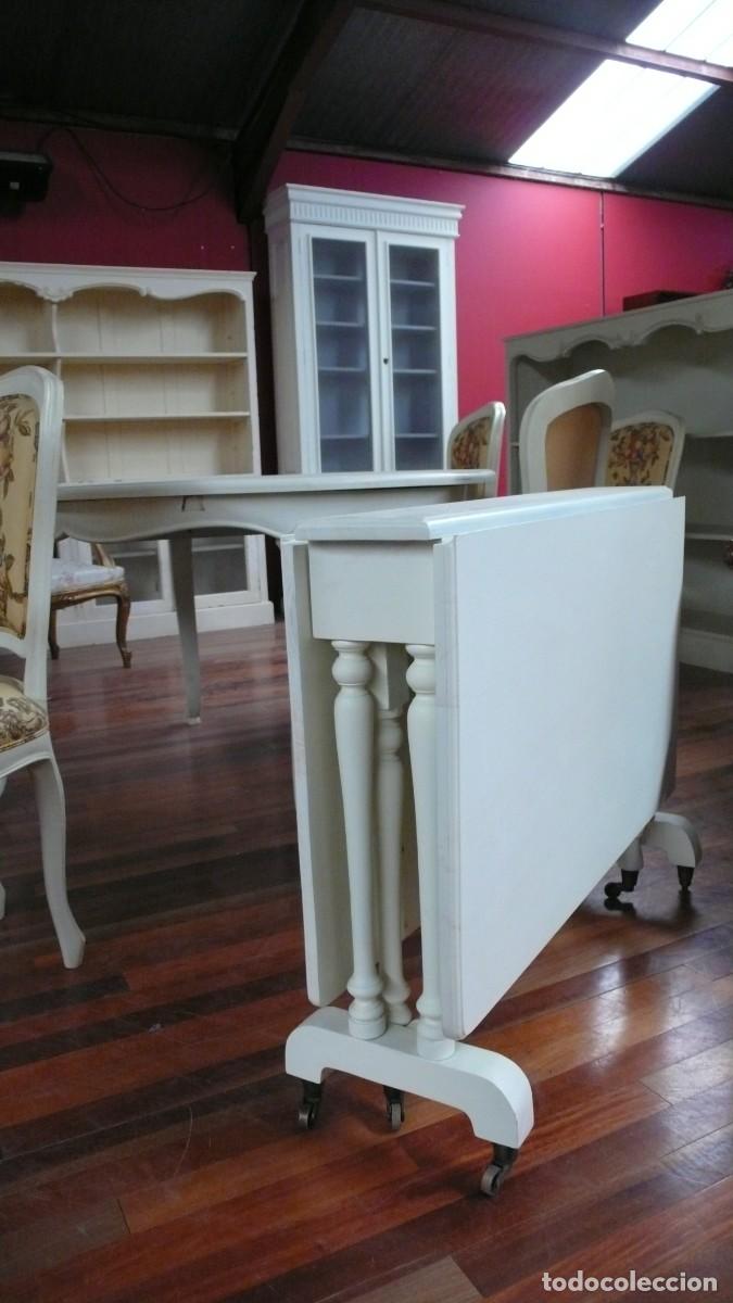 Antig&uuml;edades: Mesa de libro - Foto 2