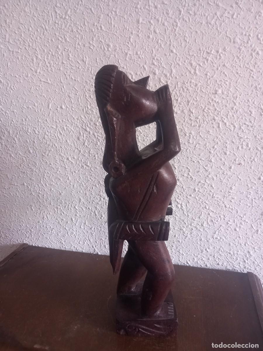 Antig&uuml;edades: BONITA TALLA DE MADERA - Foto 7