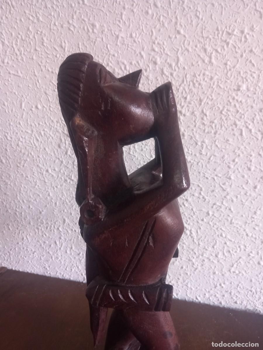 Antig&uuml;edades: BONITA TALLA DE MADERA - Foto 8
