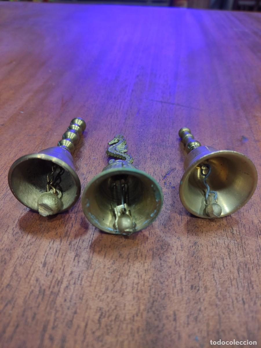 Antig&uuml;edades: 3 campanillas bronze - Foto 2
