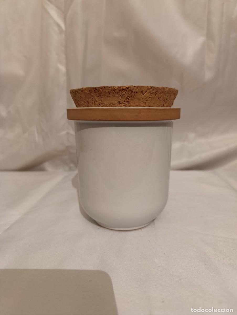 Antig&uuml;edades: Tarro para especias de ceramica - Foto 1