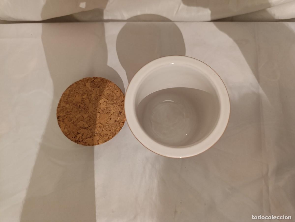Antig&uuml;edades: Tarro para especias de ceramica - Foto 2