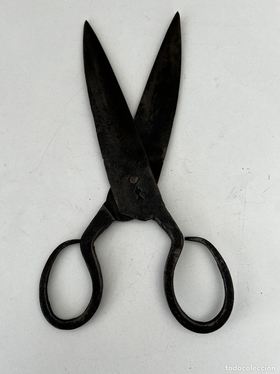 Antig&uuml;edades: ANTIGUAS TIJERAS MUESCA 26 CMS - Foto 1