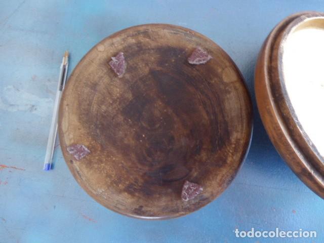 Antig&uuml;edades: Caja redonda para mesa - Foto 6