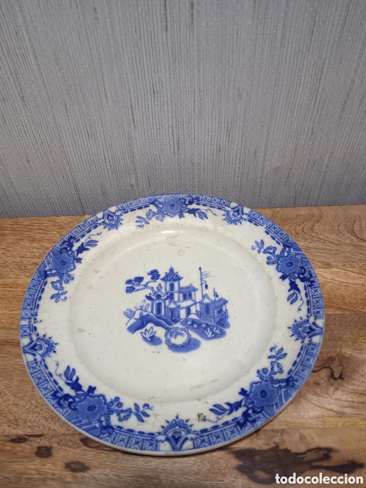 Antig&uuml;edades: Plato muy antiguo - Foto 1